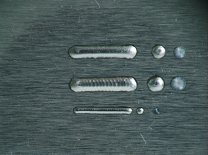 <a href='http://www.jsrdjt.com/product/3.htm' class='text_a'>模具激光焊機</a>修復鏡面模具效果